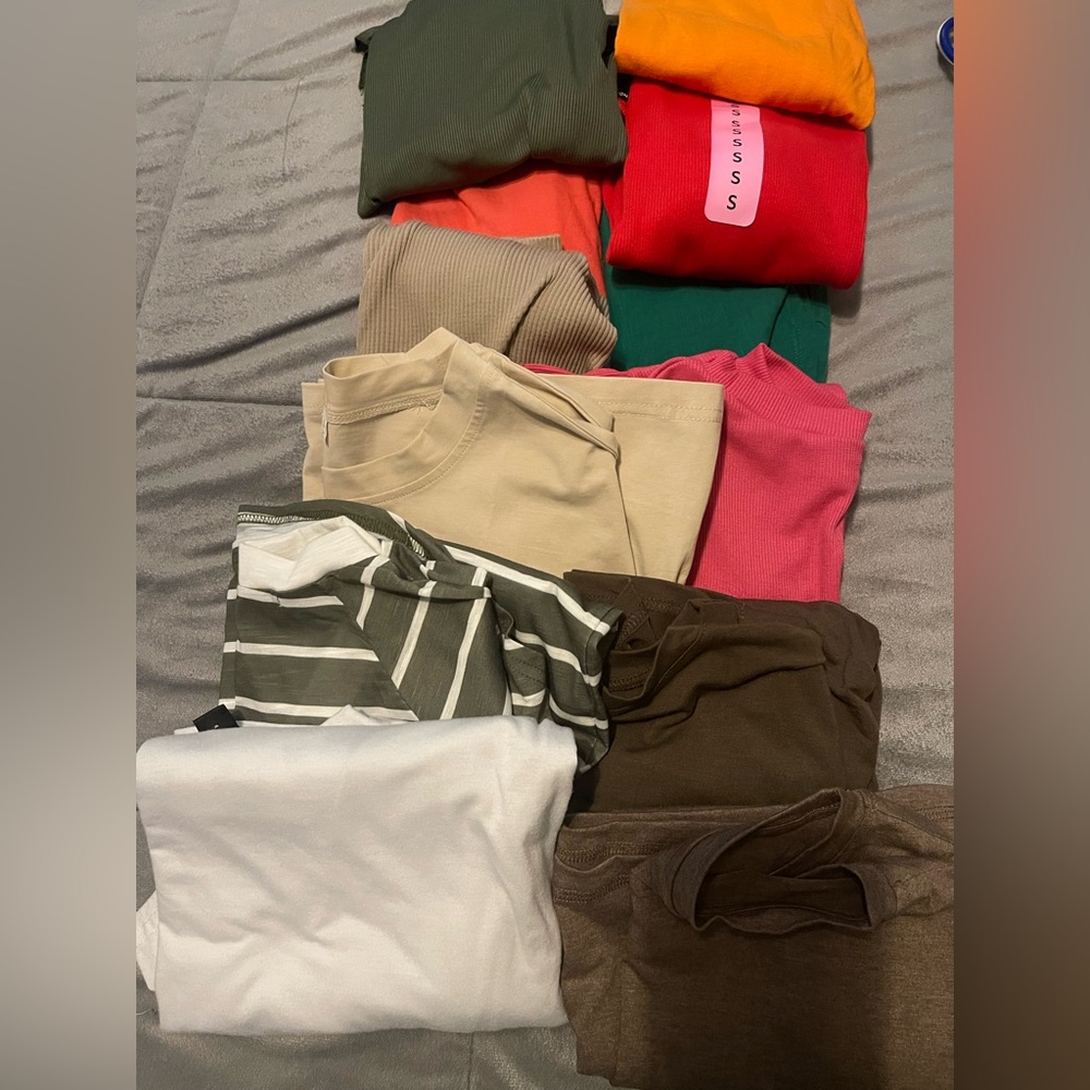 Bundle of 12 women tops